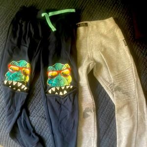 2 pair of joggers boys size 6 for the dinosaur lover!!
